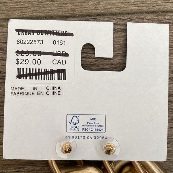 Urban Outfitters Gold Tone Chunky Oversized Chain Link Statement Earrings - Picture 2 of 3